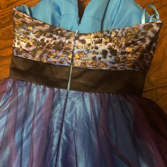 Night Moves Dresses - Brand Prom Dresses - Picture 8 of 16